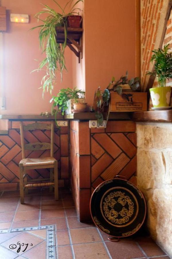 El Camino Real Guest House Villovela de Piron Bagian luar foto