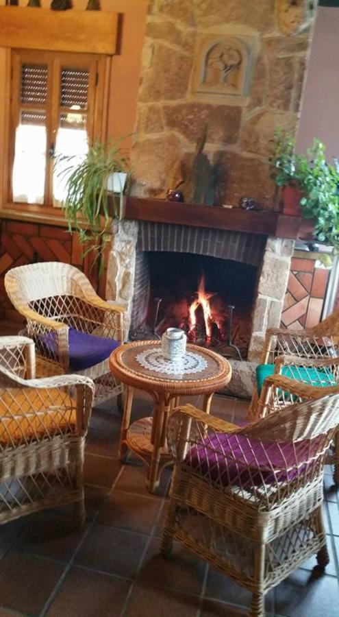 El Camino Real Guest House Villovela de Piron Bagian luar foto